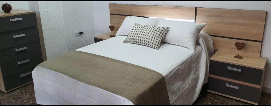 Apartamento Turistico Guadiana Loft Experience Dalia 巴达霍斯 外观 照片